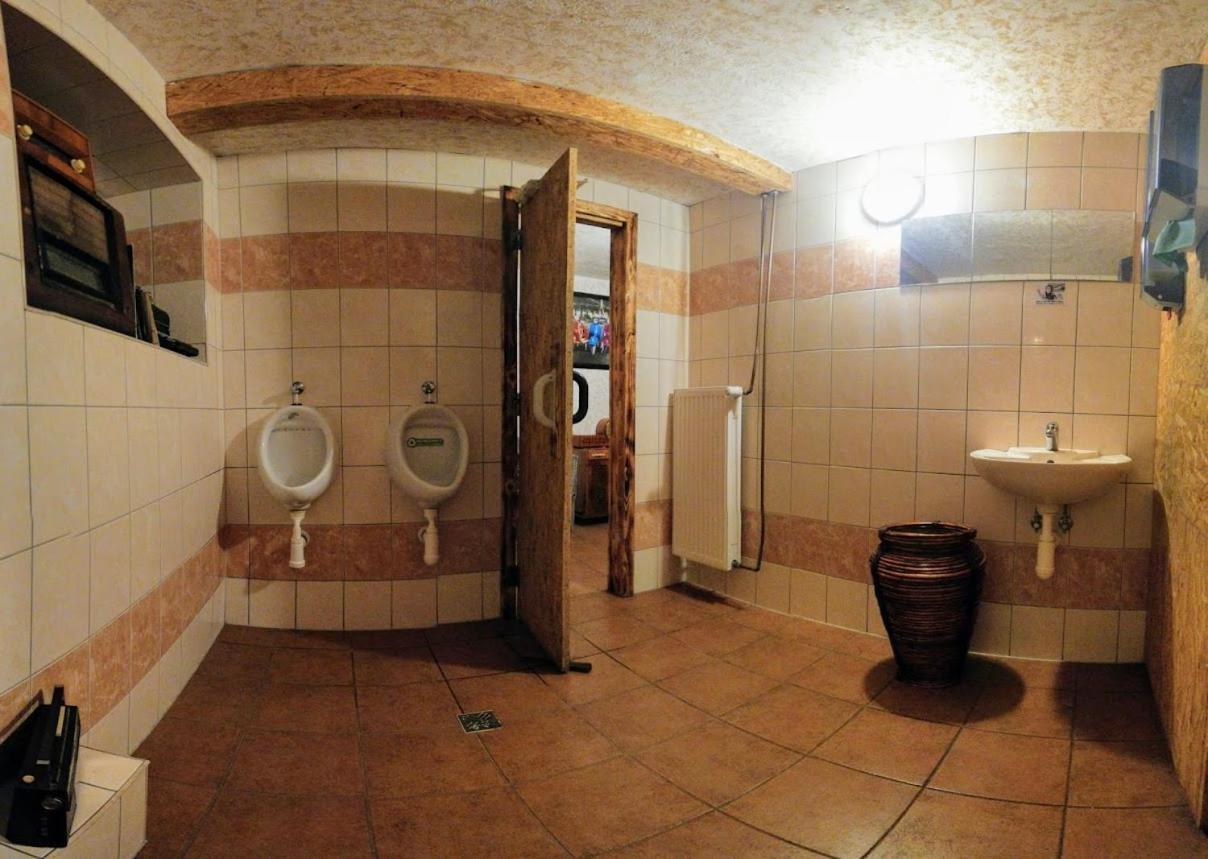Hostel Doupe Humpolec Εξωτερικό φωτογραφία